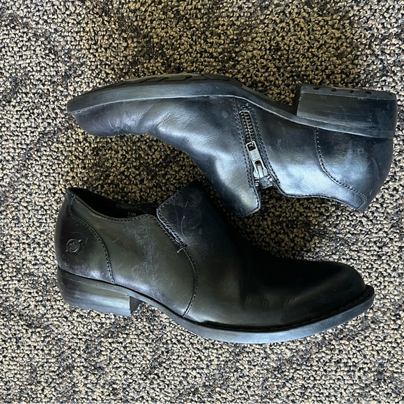 Born Lovise Women’s Black Leather Side Zip Block Heel Ankle Bootie loafers - Picture 1 of 7